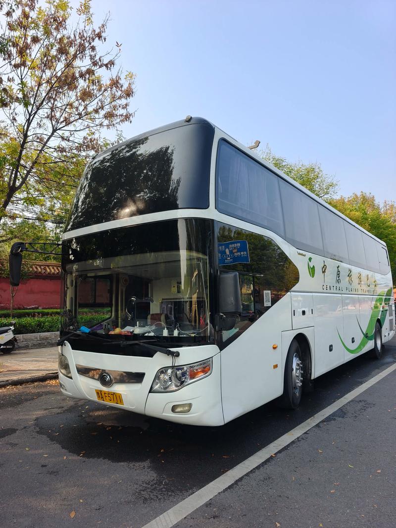 选择最适合您的旅游大巴出租攻略